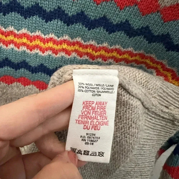 Johnnie B Sweater - Picture 3 of 3